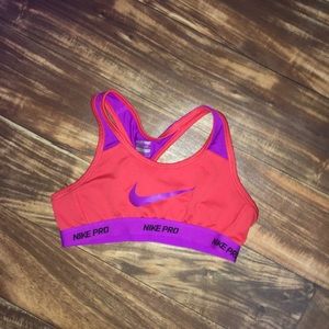 Nike pro sport bra